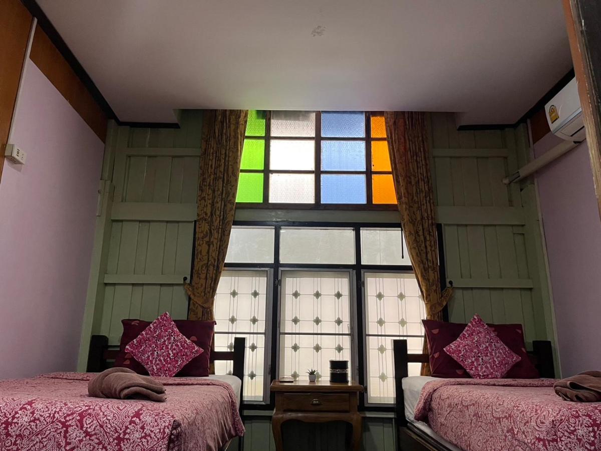 Tamarind Guesthouse Ayutthaya Exteriér fotografie